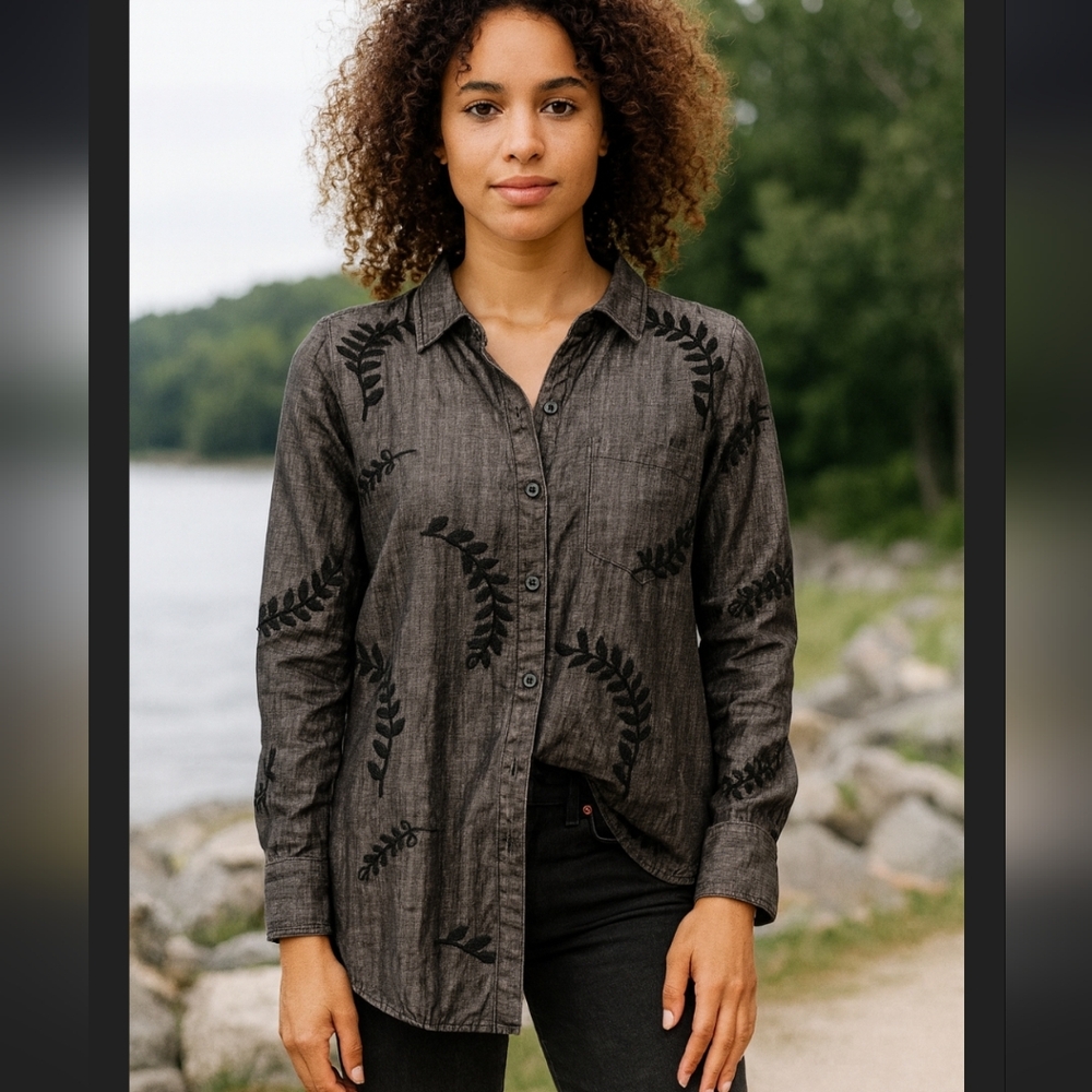 Woven Button-Front Women's Shirt in Charcoal with Black Leaf Print